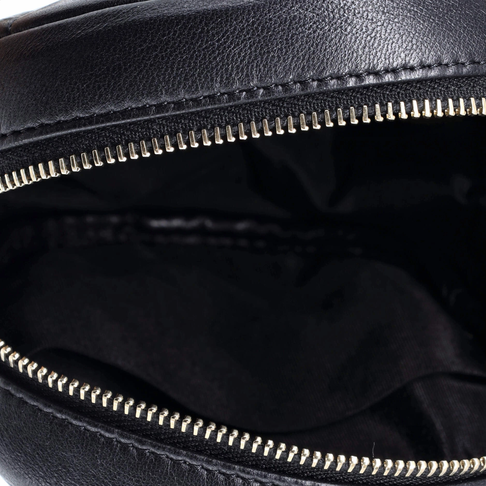 18K Charms Round Clutch With Chain Quilted Lambskin Mini