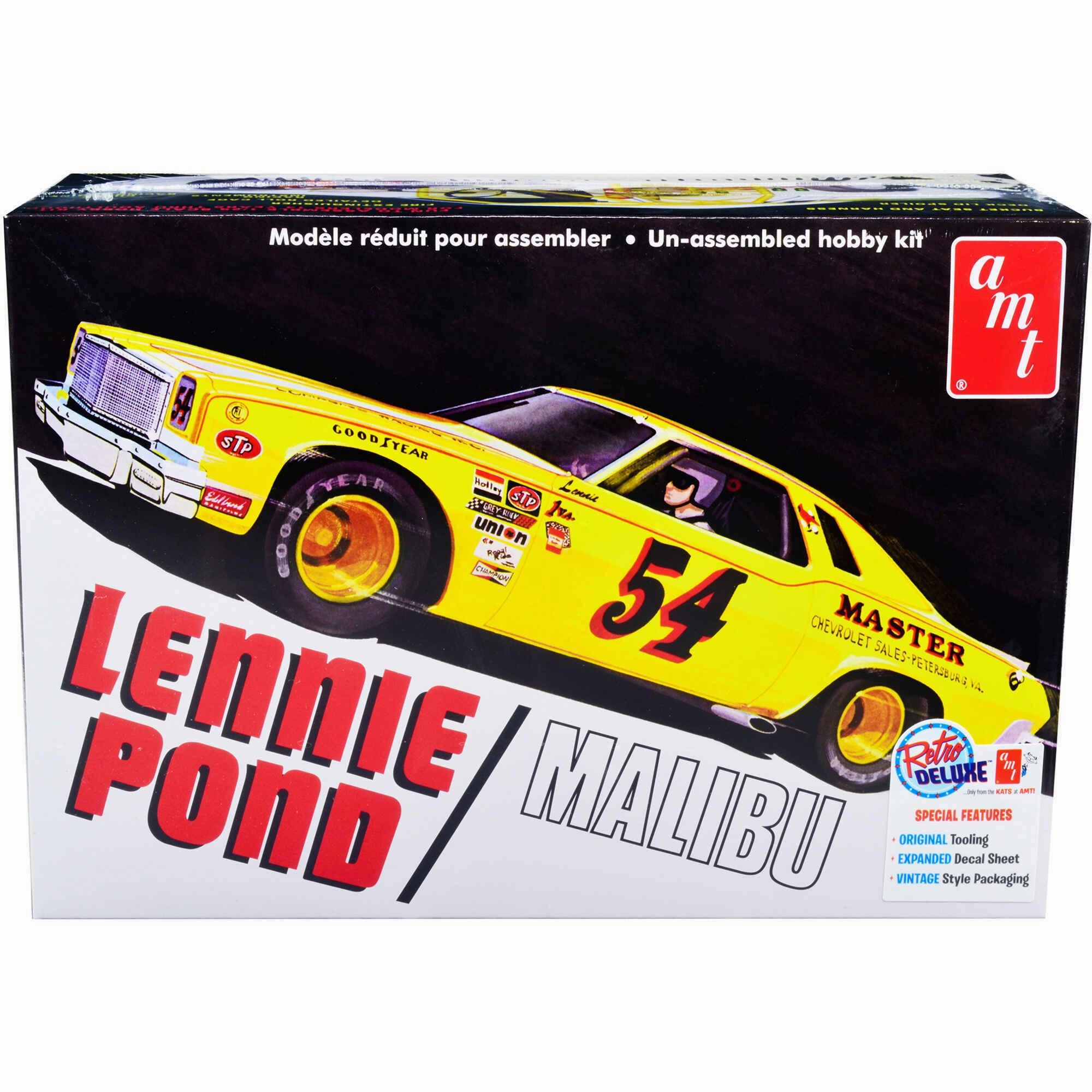 AMT 1/25 Scale Model Kit - Skill 2 1974 Chevrolet Malibu Stock Car #54 Lennie Pond