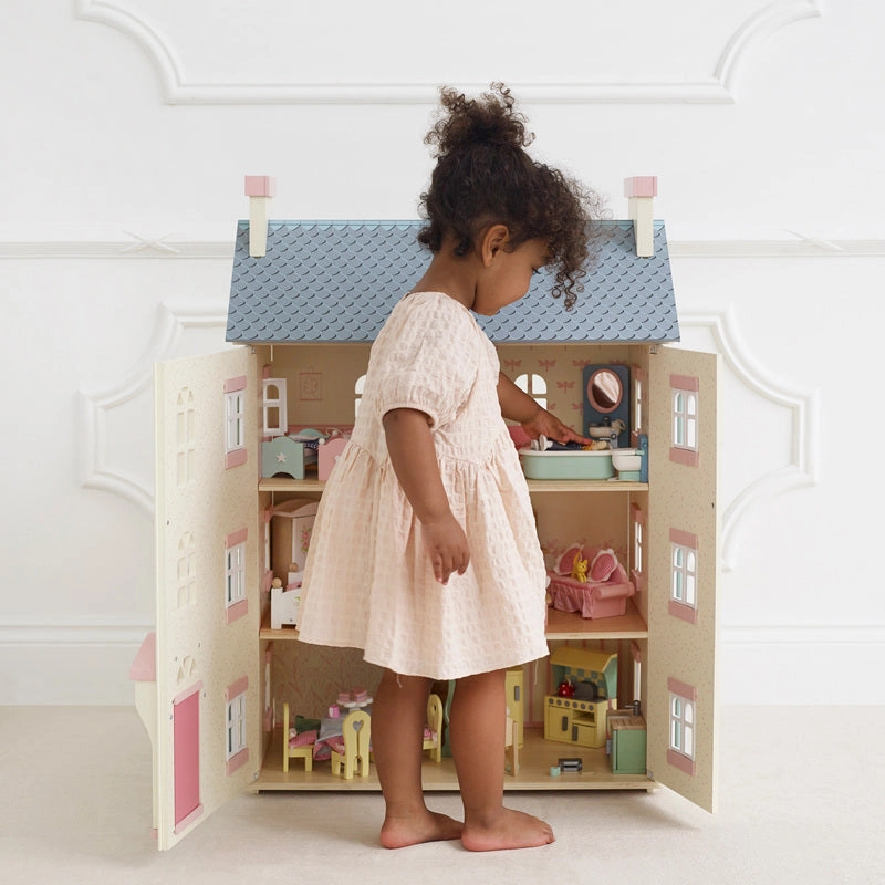 Daisylane Cherry Tree Hall Doll House