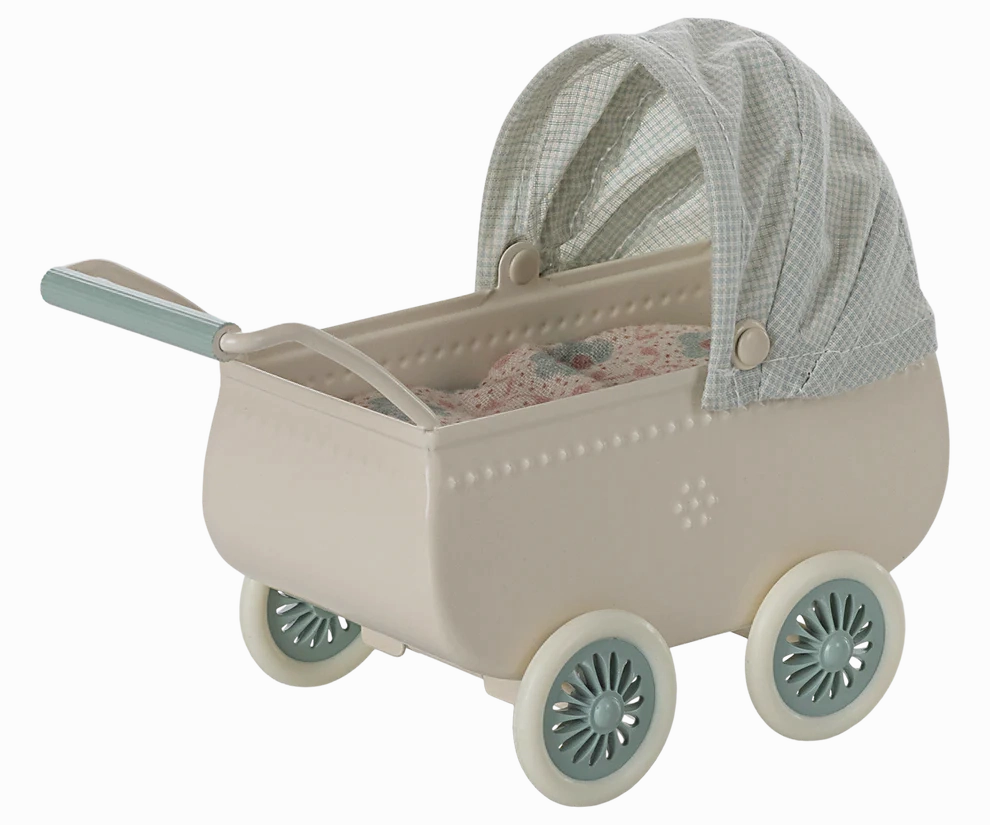 Pram With Baby Mouse