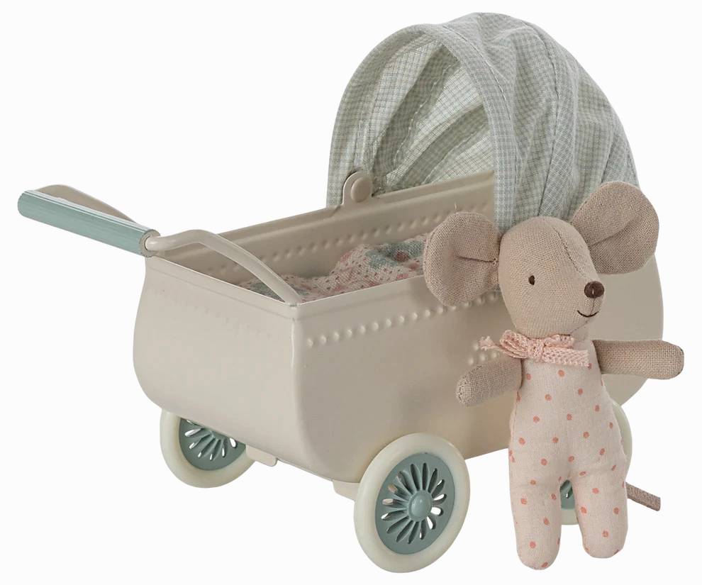 Pram With Baby Mouse