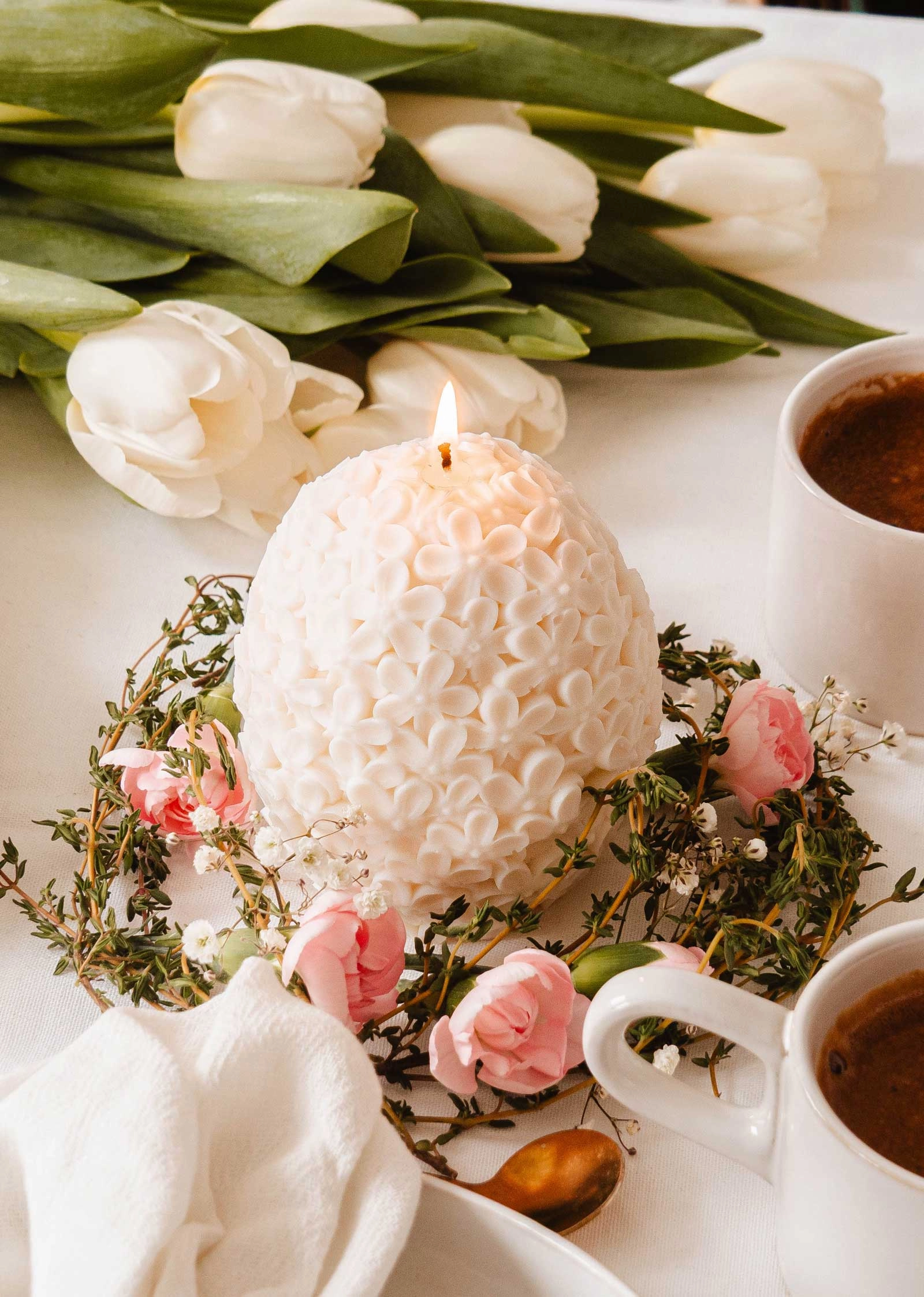 The Floral Egg - Decorative Candle