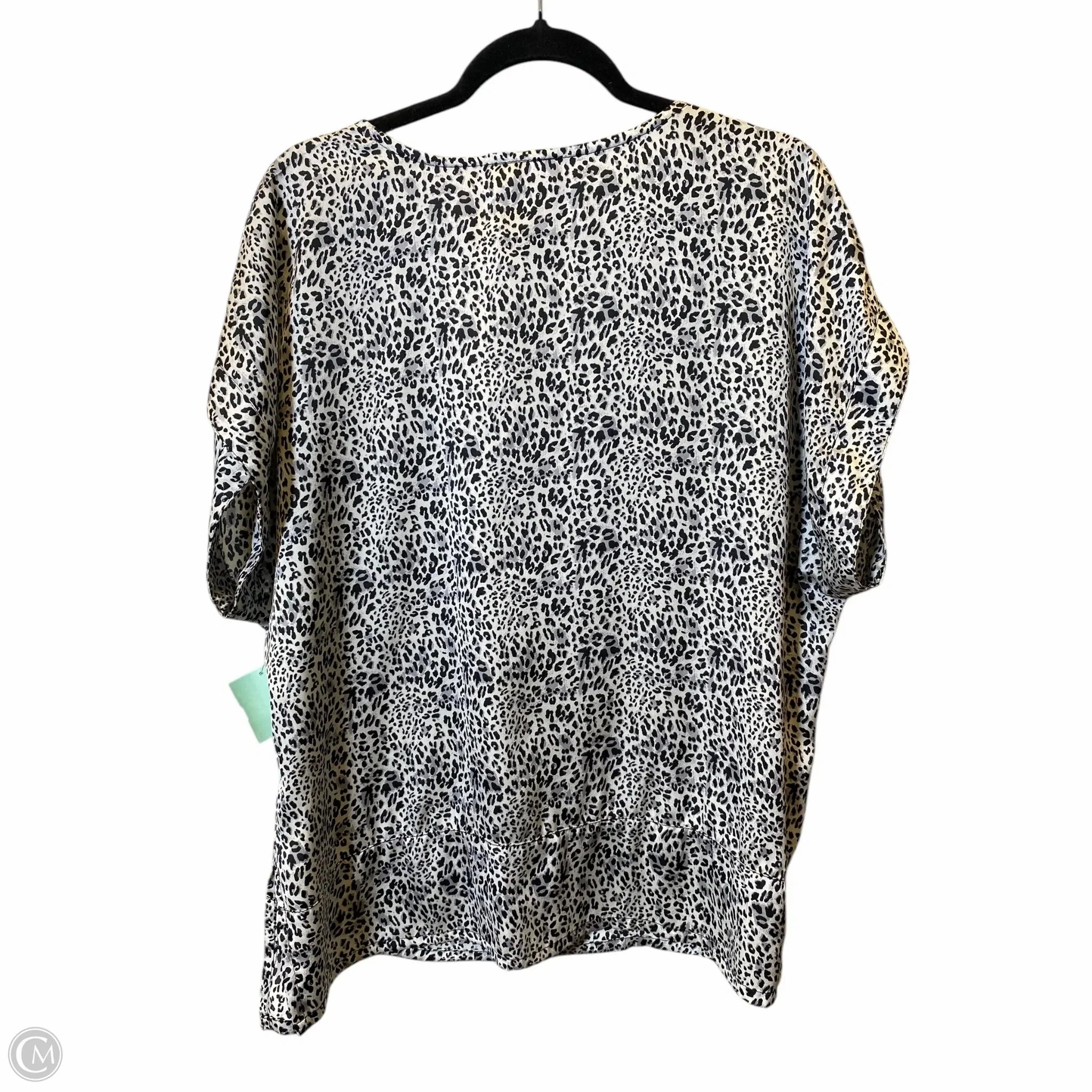 Top Short Sleeve By Clothes Mentor In Animal Print, Size: Xl
