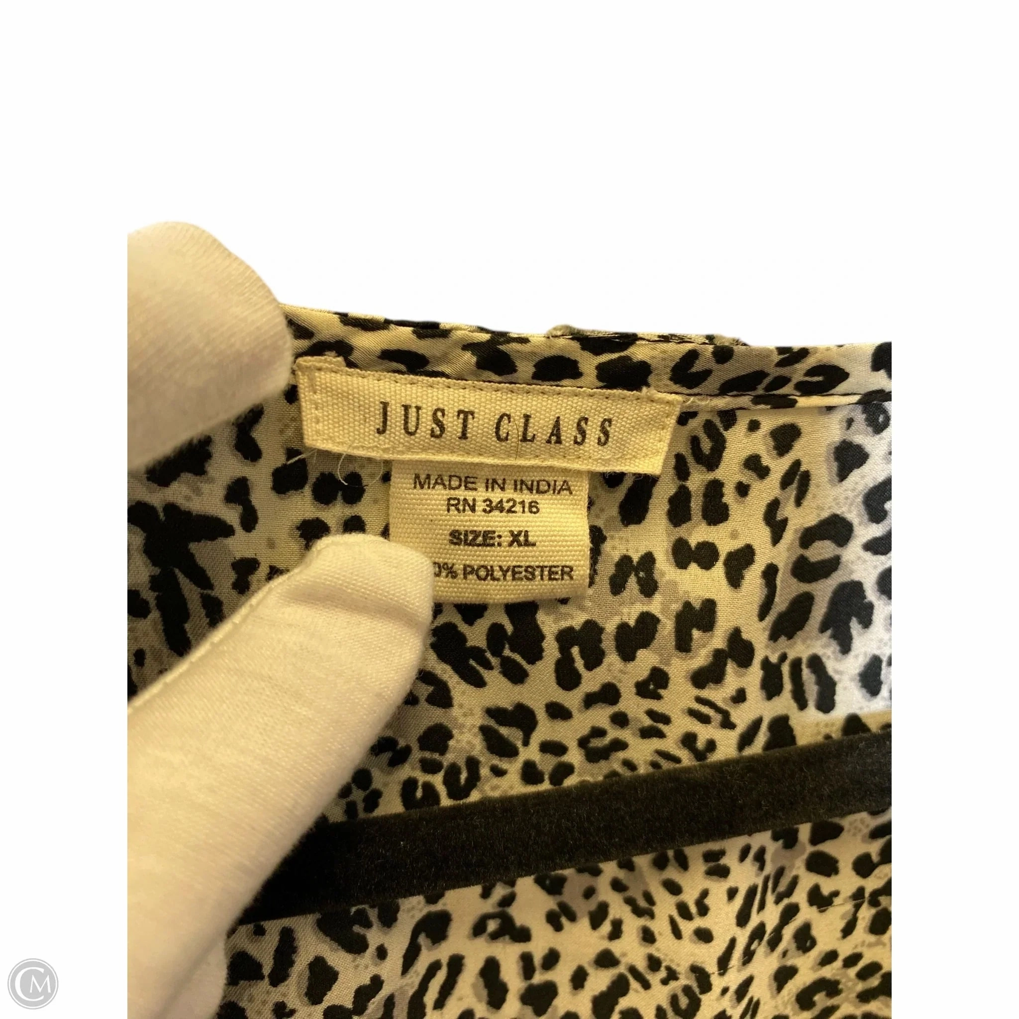 Top Short Sleeve By Clothes Mentor In Animal Print, Size: Xl
